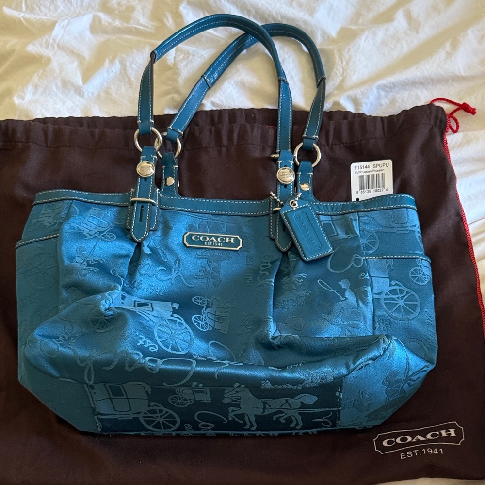 Coach Gallery East West Tote| Prussian Blue with silver hardware | Y2K 2003